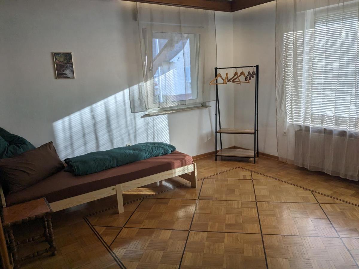 Waldhausen, Kostenfrei Wlan Und Netflix Momlingen Esterno foto